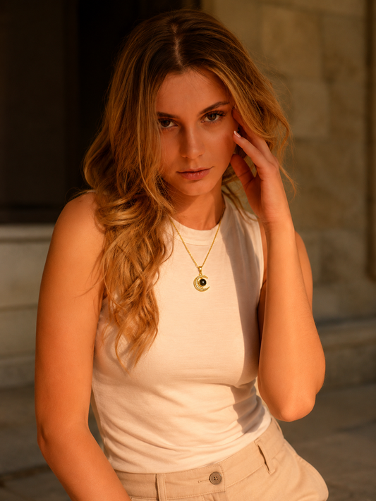 Collar Luna Eterna