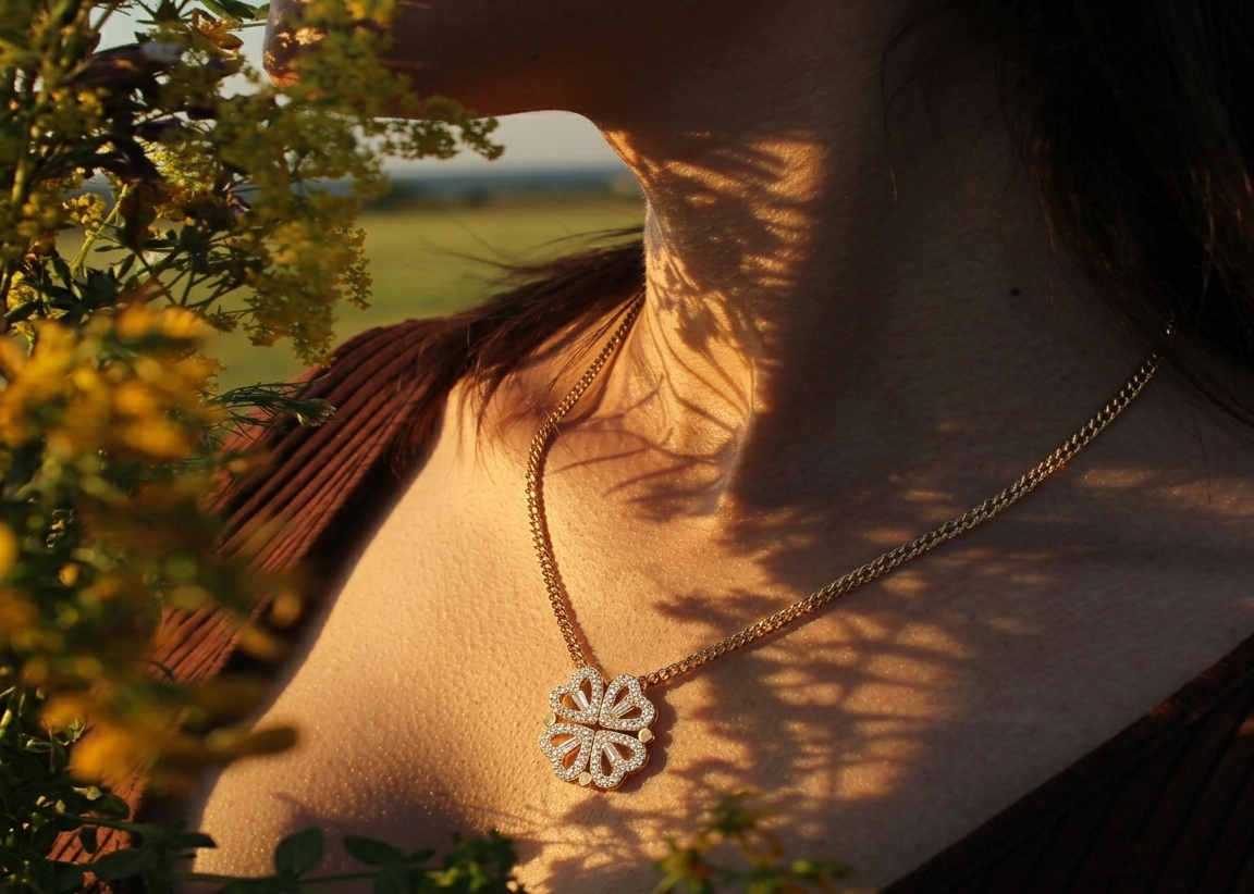 Collar Trébol de Corazones